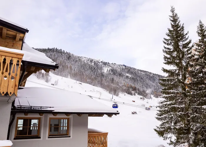 Marmotta Culm - Luxus Ski-in Ski-out דירה