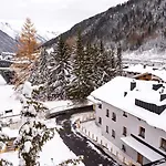 Marmotta Culm - Luxus Ski-in Ski-out Διαμέρισμα